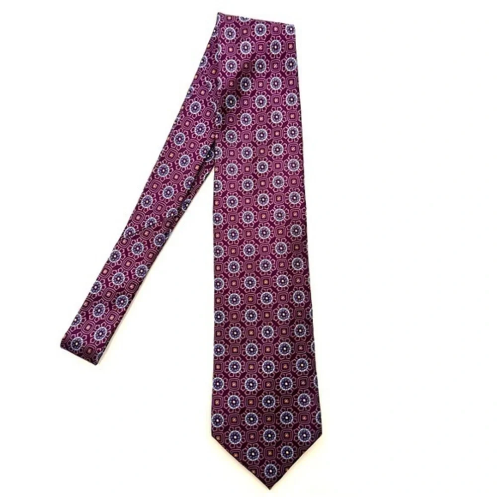 W.H. Belk Purple and Blue 100% Silk Tie Men’s Size O/S